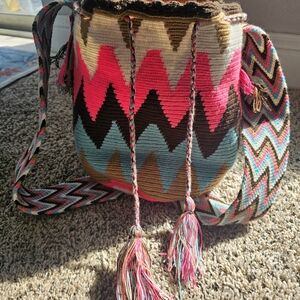 Colorful Zigzag Patterned Women Bag